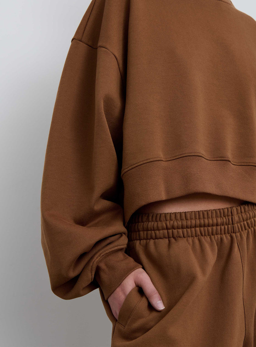 HB Track Top